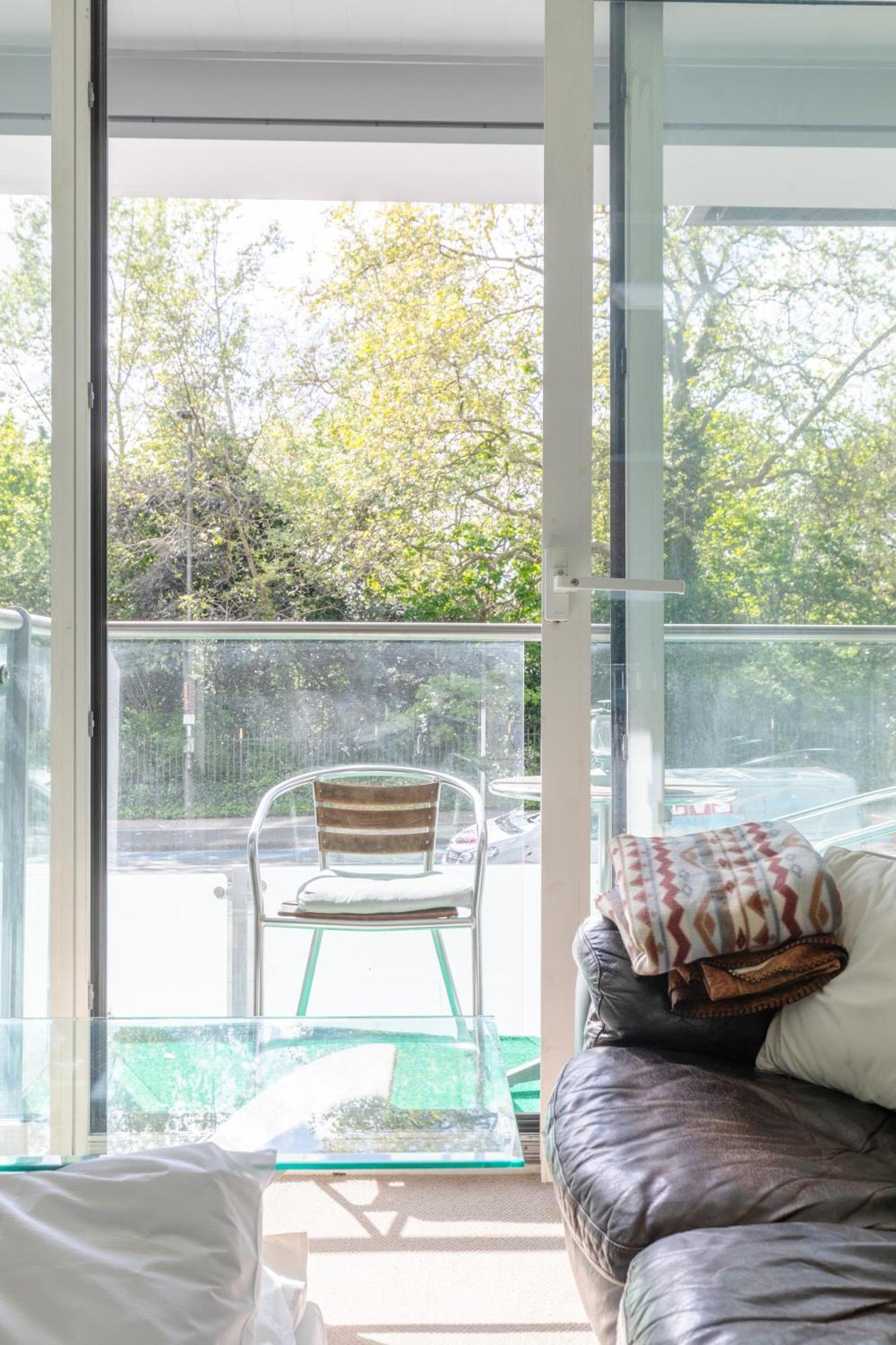 Minimal With Views Over Battersea Park Appartement *